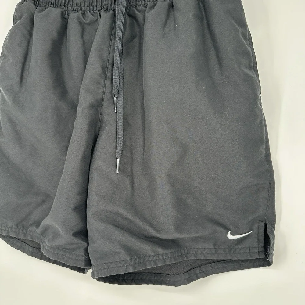 Nike Men's Club Woven Flow Shorts Medium Athletic Activewear Gym Running